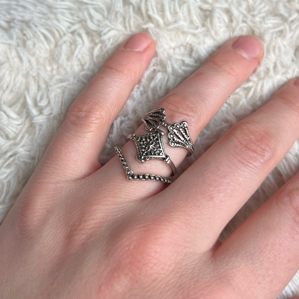 Set Of 3 Rings - Picture 2 of 7